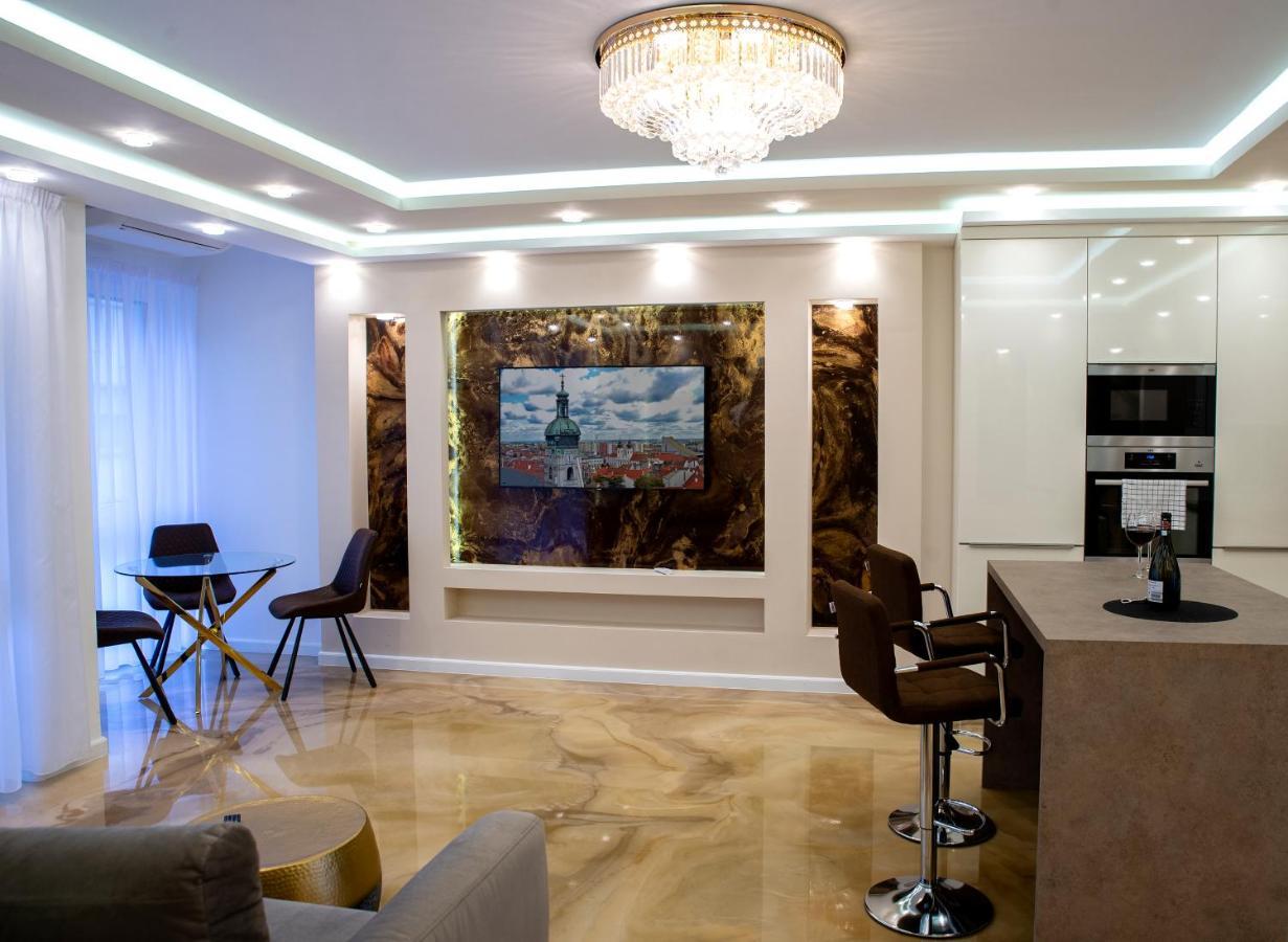 Dream Apartman 2 With Free Parking 杰尔 外观 照片